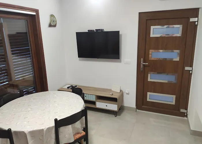 Magnificent View Apartments